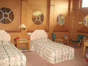 Resort Orna Golf And Country Club Hotel Kampong Gapam